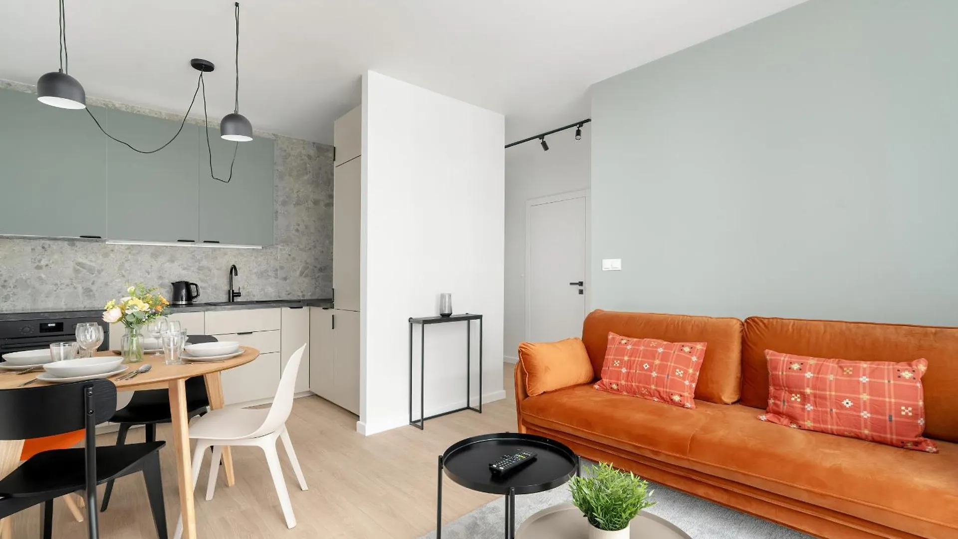 Nowoczesny Apartament Z Parkingiem I Klimatyzacja W Poznaniu By Noclegi Renters 0*, Poznan