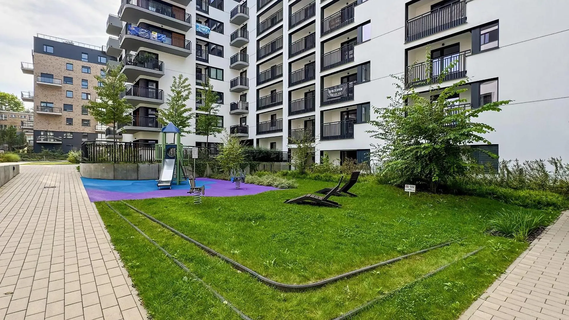 Nowoczesny Apartament Z Parkingiem I Klimatyzacja W Poznaniu By Noclegi Renters Poland